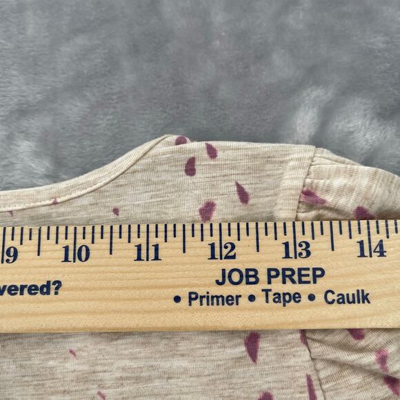 Democracy Top Womens Small Heather Tan Purple Abstract Print Ruched Sleeve - Picture 10 of 16